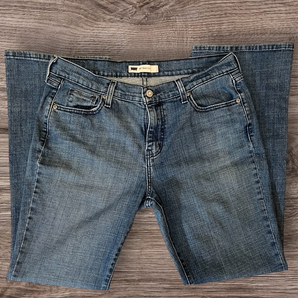Levi’s 515 Women’s Bootcut Jeans Size 12 
Medium Wash Pants Embellished Pockets - Picture 1 of 10